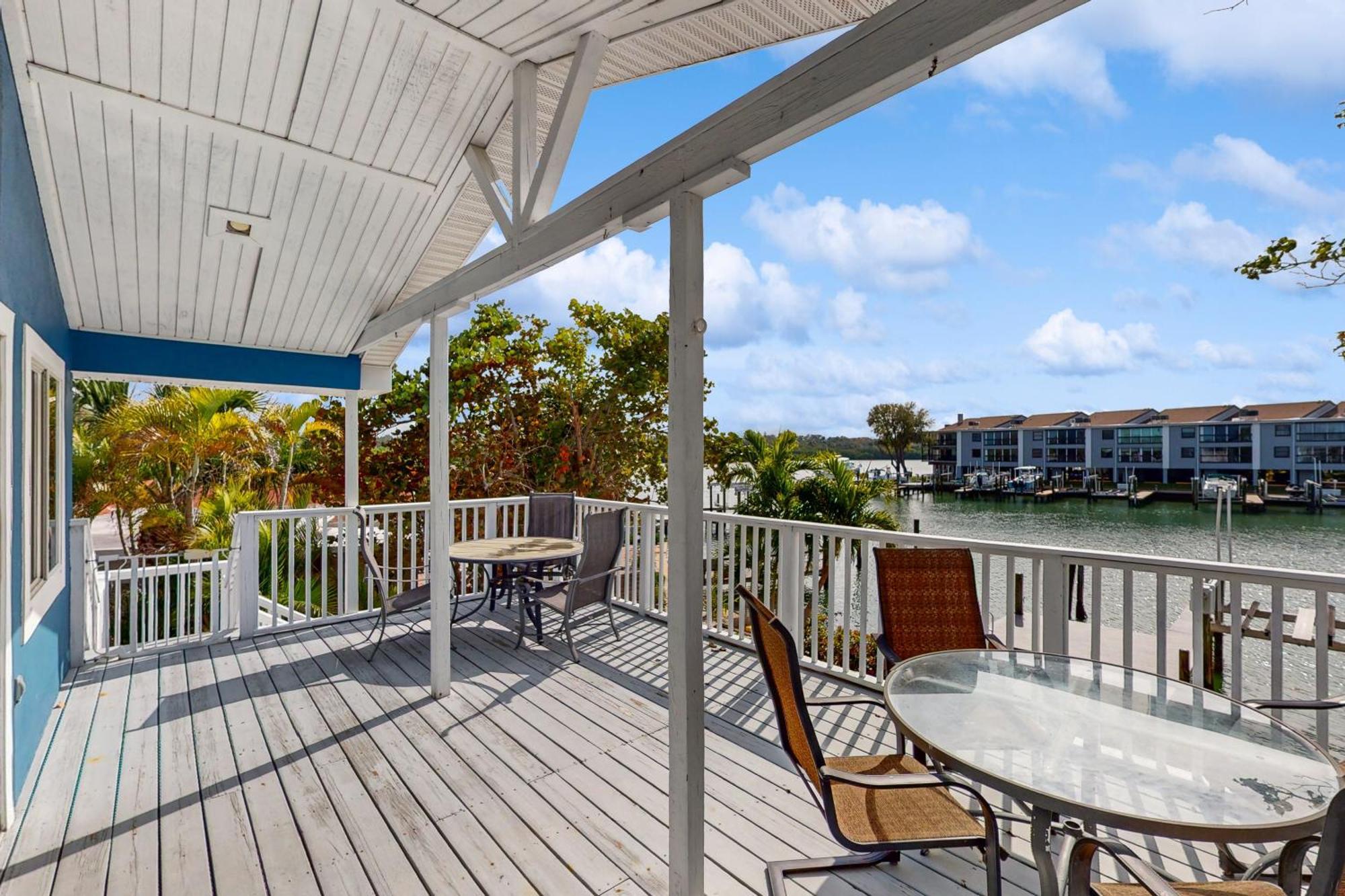 Beach House Of Irb Clearwater Beach Exterior photo